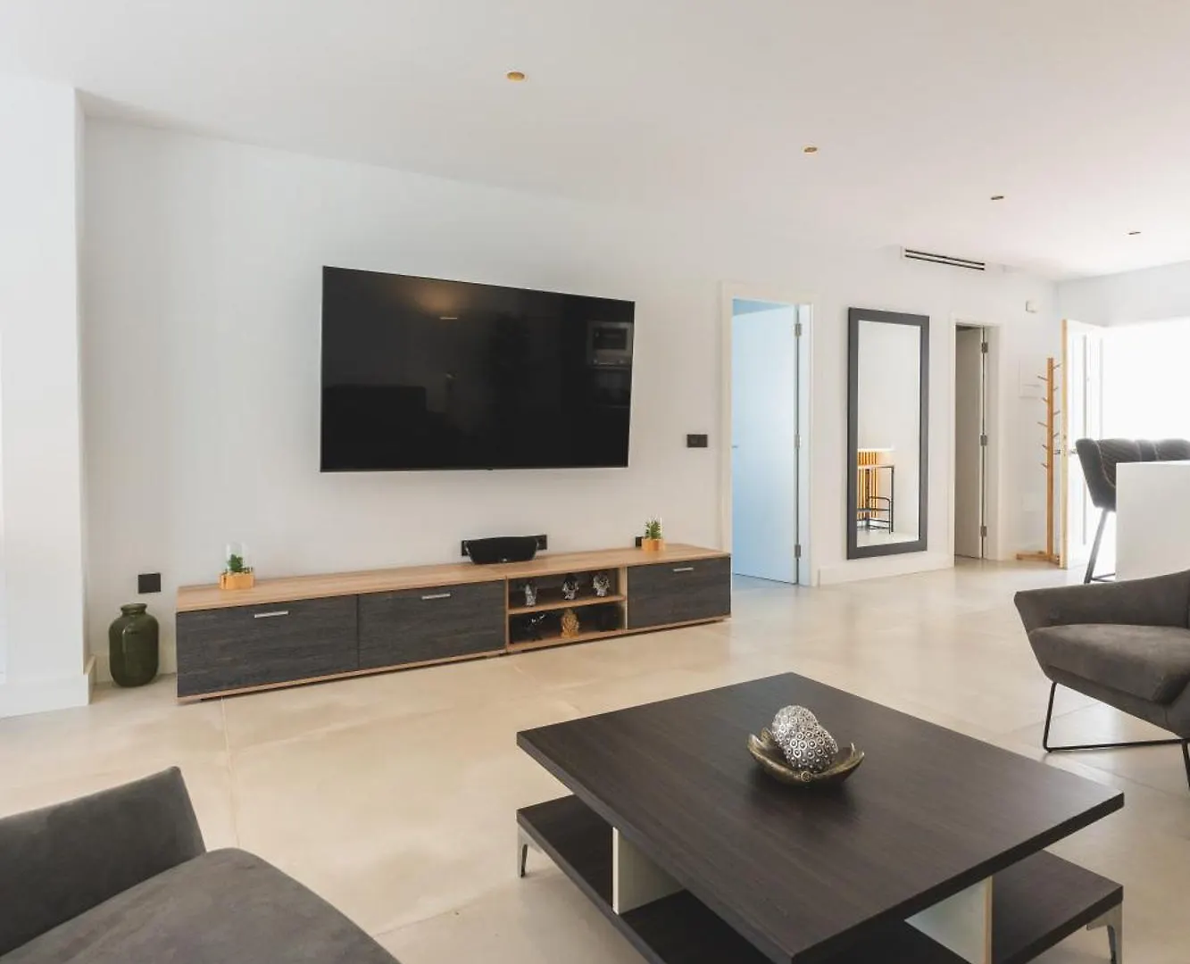 Designer Loft With Pool, With Gigantic Terrace And Private Parking & In The City Centre Costa Adeje  Spagna