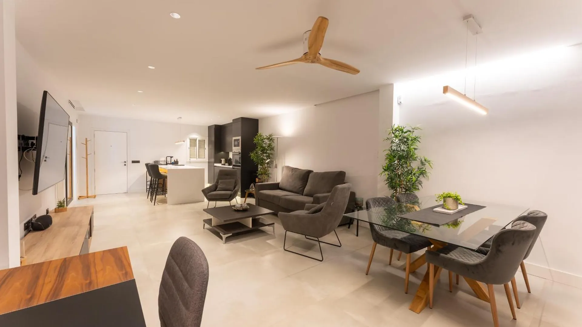 Designer Loft With Pool, With Gigantic Terrace And Private Parking & In The City Centre Costa Adeje  0*, Costa Adeje (Tenerife) Spain