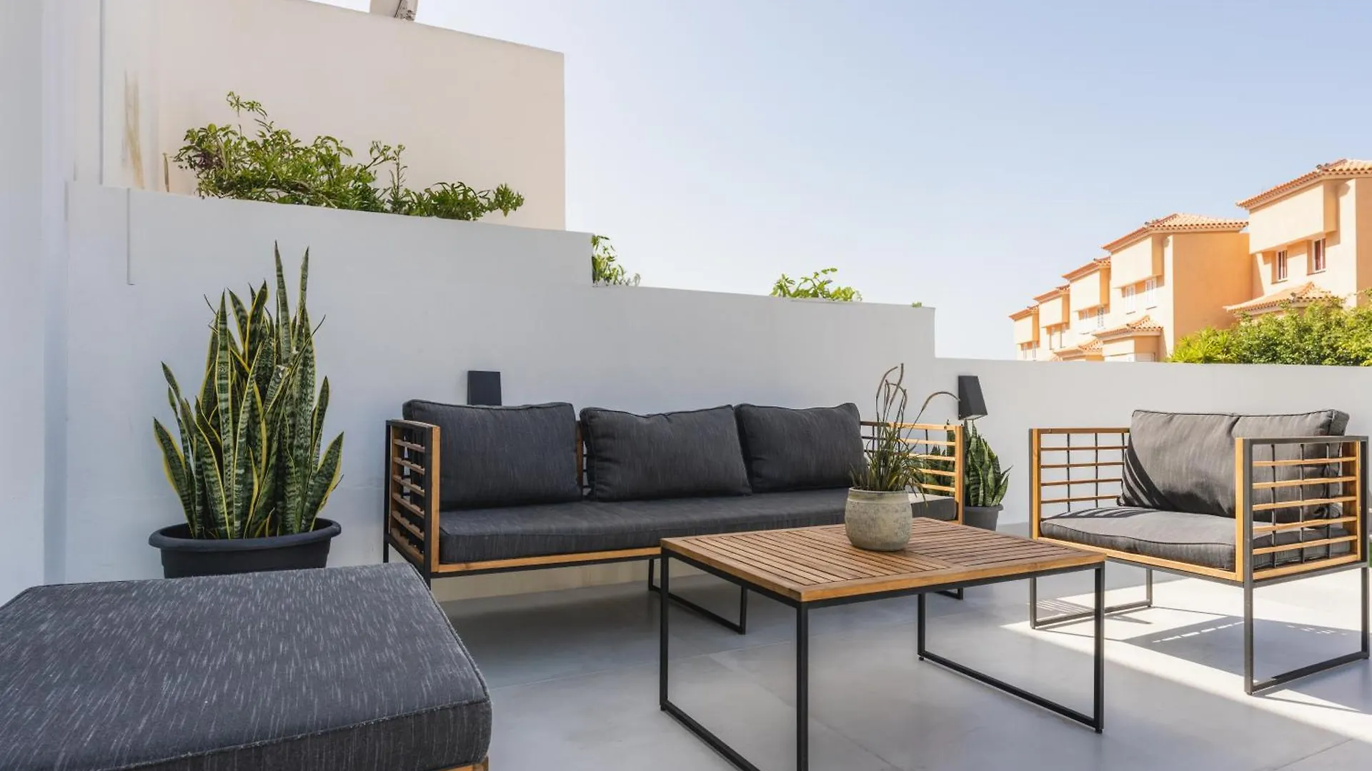 Designer Loft With Pool, With Gigantic Terrace And Private Parking & In The City Centre Costa Adeje  0*, Costa Adeje (Tenerife) España