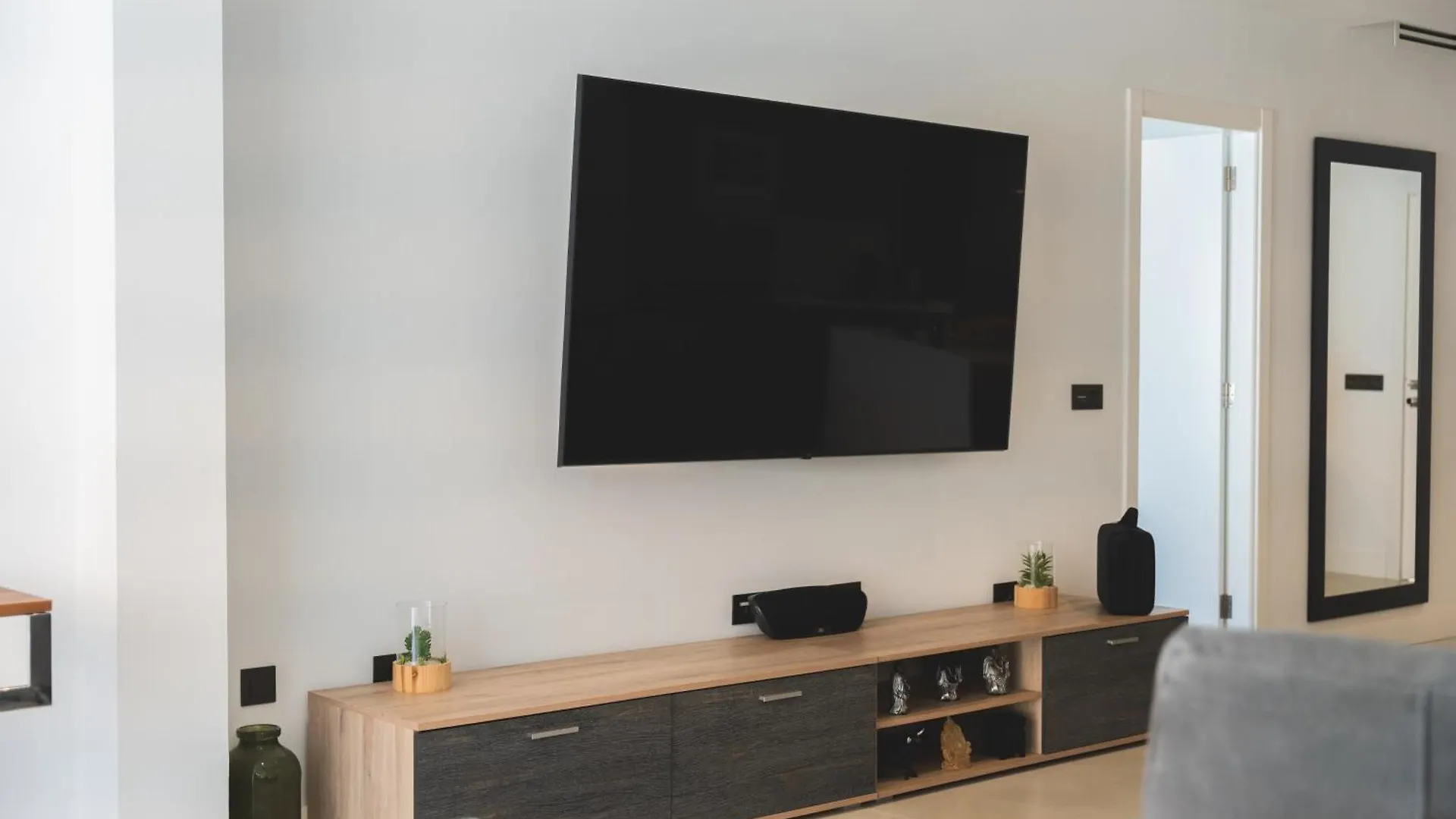 Designer Loft With Pool, With Gigantic Terrace And Private Parking & In The City Centre Costa Adeje